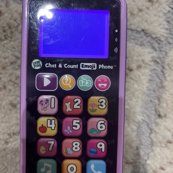 LeapFrog Interactive Learning Games Phone - Purples - Picture 3 of 8